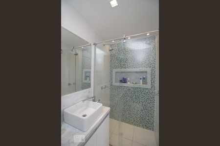 Apartamento à venda com 60m², 2 quartos e 1 vagaBanheiro da Suíte