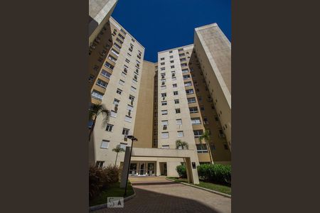 Apartamento à venda com 60m², 2 quartos e 1 vaga Apartamento à venda com 60m², 2 quartos e 1 vagaFachada do bloco