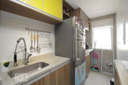 Cozinha de apartamento à venda com 2 quartos, 60m² em Marechal Rondon, Canoas