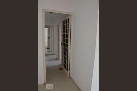 Corredor de apartamento para alugar com 3 quartos, 89m² em Vila Guilherme, São Paulo