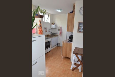 Apartamento à venda com 57m², 2 quartos e 1 vagaCozinha