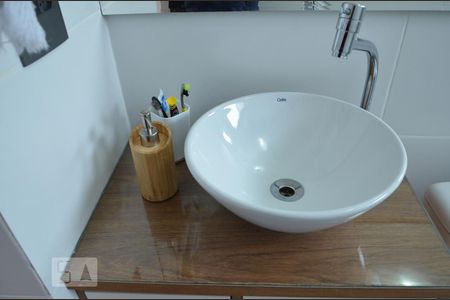 Apartamento à venda com 57m², 2 quartos e 1 vagaPia