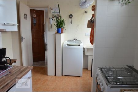 Apartamento à venda com 57m², 2 quartos e 1 vagaCozinha