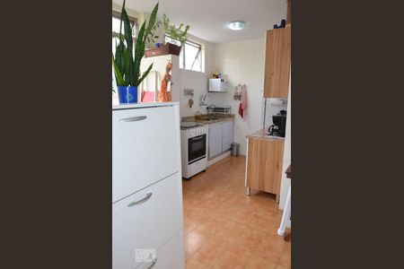 Apartamento à venda com 57m², 2 quartos e 1 vagaCozinha