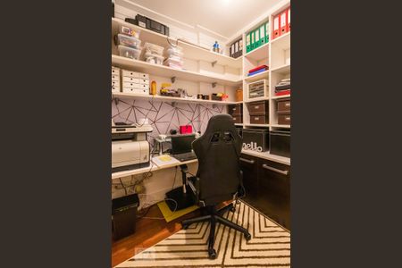 Apartamento à venda com 177m², 3 quartos e 3 vagasDetalhe da Suíte 2