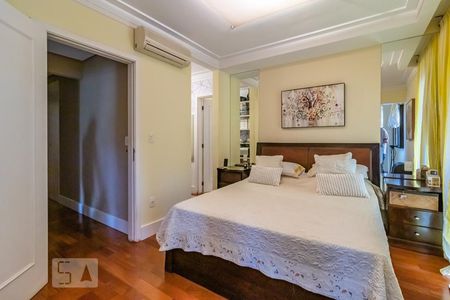 Apartamento à venda com 177m², 3 quartos e 3 vagasSuíte 2