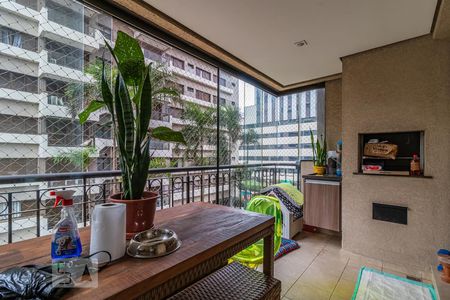 Apartamento à venda com 177m², 3 quartos e 3 vagasVaranda Gourmet