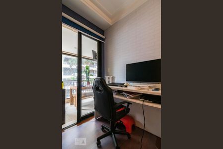 Apartamento à venda com 177m², 3 quartos e 3 vagasSuíte 3