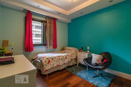 Apartamento à venda com 177m², 3 quartos e 3 vagasSuíte 1