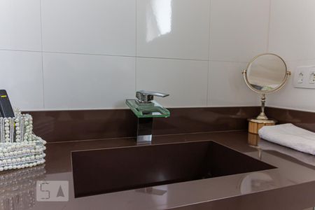 Casa de condomínio à venda com 96m², 3 quartos e 2 vagas Casa de condomínio à venda com 96m², 3 quartos e 2 vagasBanheiro da Suíte 2