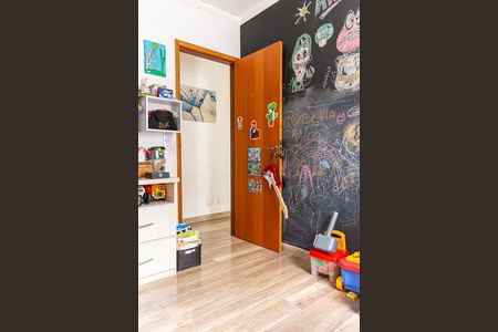 Casa de condomínio à venda com 96m², 3 quartos e 2 vagas Casa de condomínio à venda com 96m², 3 quartos e 2 vagasQuarto