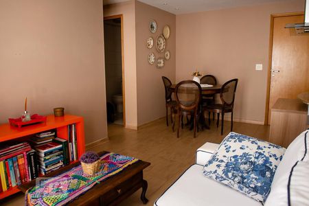 Sala de apartamento para alugar com 2 quartos, 62m² em Botafogo, Rio de Janeiro