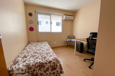 Quarto 1 de apartamento para alugar com 2 quartos, 62m² em Botafogo, Rio de Janeiro