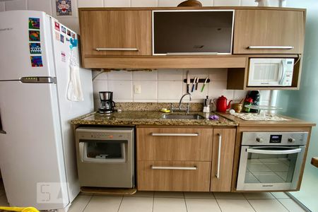 Apartamento para alugar com 62m², 2 quartos e 1 vagaCozinha