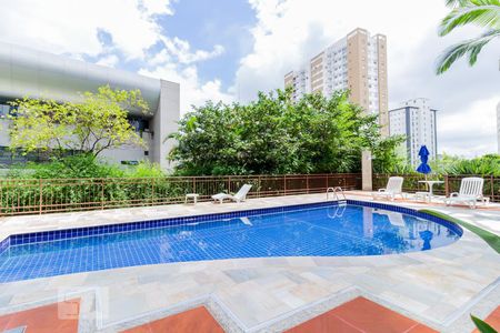 Apartamento à venda com 53m², 2 quartos e 1 vagaPiscina