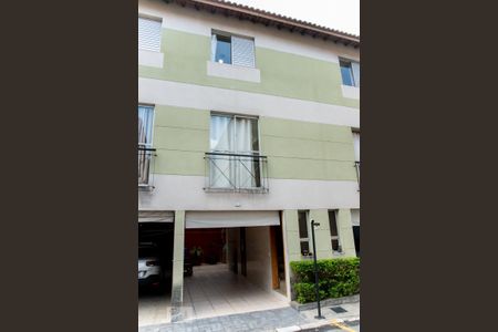 Casa de condomínio à venda com 77m², 2 quartos e 2 vagasFachada