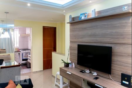 Sala de casa de condomínio à venda com 2 quartos, 77m² em Vila Talarico, São Paulo