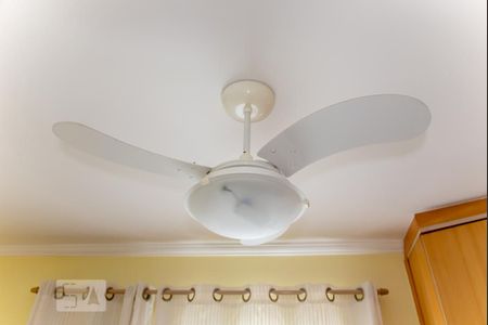 Casa de condomínio à venda com 77m², 2 quartos e 2 vagasQuarto 1 Detalhe