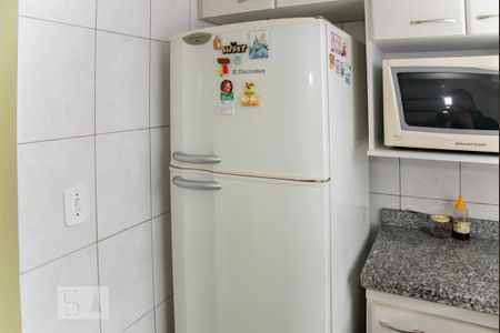 Casa de condomínio à venda com 77m², 2 quartos e 2 vagasCozinha