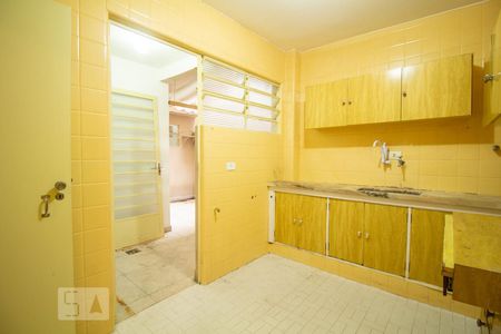 Apartamento para alugar com 75m², 2 quartos e 1 vagaCozinha