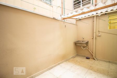 Apartamento para alugar com 75m², 2 quartos e 1 vagaÁrea de Serviço