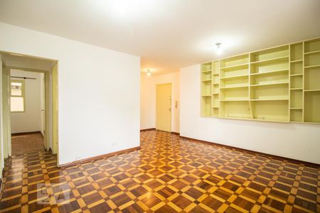 Sala de apartamento para alugar com 2 quartos, 75m² em Vila Romana, São Paulo