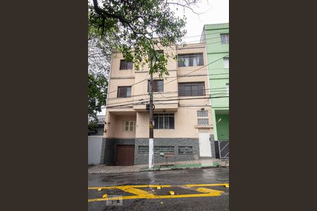 Apartamento para alugar com 75m², 2 quartos e 1 vagaFachada
