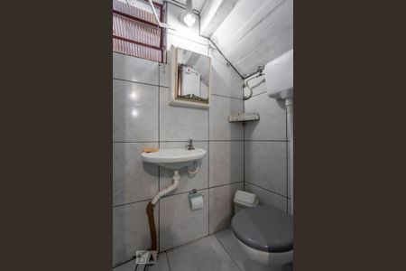 Casa à venda com 550m², 4 quartos e sem vagaBanheiro 2