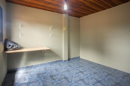 Casa à venda com 150m², 2 quartos e 2 vagasSótão