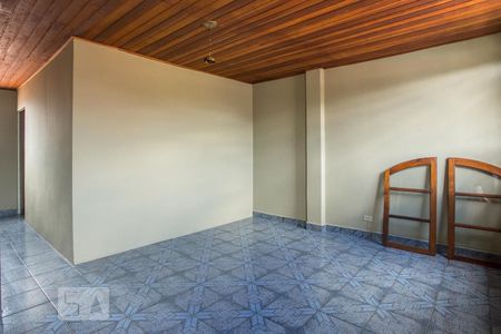 Casa à venda com 150m², 2 quartos e 2 vagasSótão