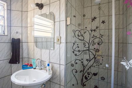 Casa à venda com 150m², 2 quartos e 2 vagasBanheiro 1