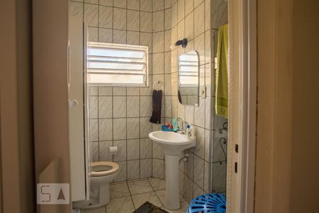 Banheiro 1 de casa à venda com 2 quartos, 150m² em Carandiru, São Paulo