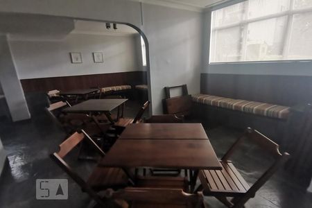 Apartamento para alugar com 56m², 2 quartos e 1 vaga Apartamento para alugar com 56m², 2 quartos e 1 vagaÁrea comum - Salão de festas