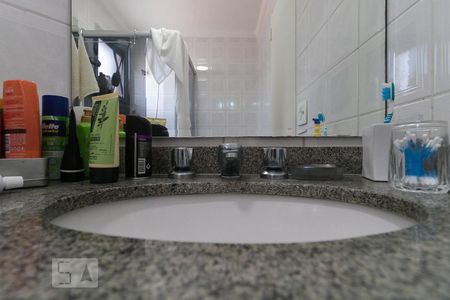 Apartamento à venda com 64m², 2 quartos e 1 vagaBanheiro da Suíte