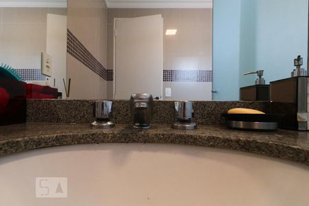 Apartamento à venda com 64m², 2 quartos e 1 vagaBanheiro