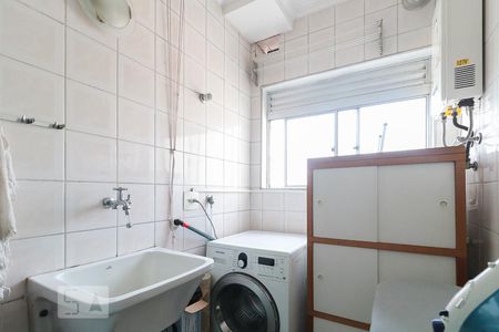 Apartamento à venda com 64m², 2 quartos e 1 vagaÁrea de Serviço