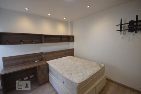 Quarto de apartamento para alugar com 1 quarto, 42m² em Laranjeiras, Rio de Janeiro