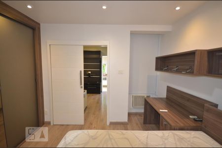 Quarto de apartamento para alugar com 1 quarto, 42m² em Laranjeiras, Rio de Janeiro