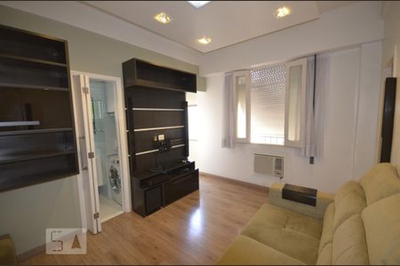 Sala de apartamento para alugar com 1 quarto, 42m² em Laranjeiras, Rio de Janeiro