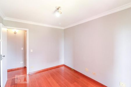 Apartamento à venda com 190m², 5 quartos e 2 vagasQuarto 2