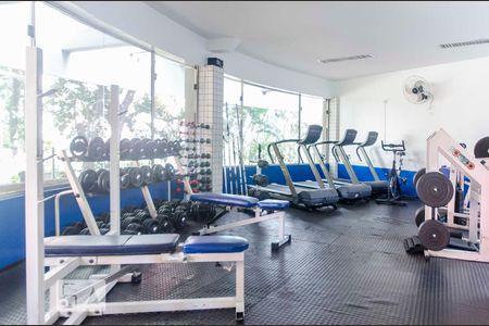 Apartamento à venda com 190m², 5 quartos e 2 vagasÁrea comum - Academia