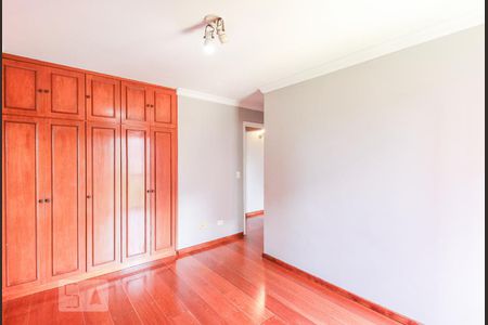 Apartamento à venda com 190m², 5 quartos e 2 vagasSuíte 2