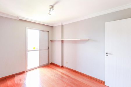 Apartamento à venda com 190m², 5 quartos e 2 vagasQuarto 2