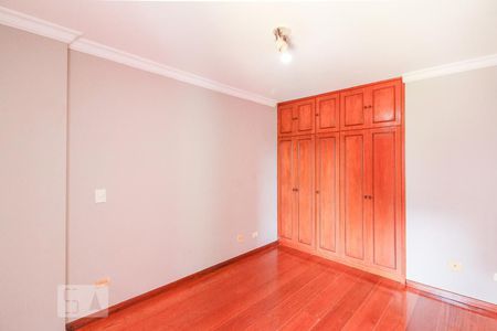 Apartamento à venda com 190m², 5 quartos e 2 vagasSuíte 2