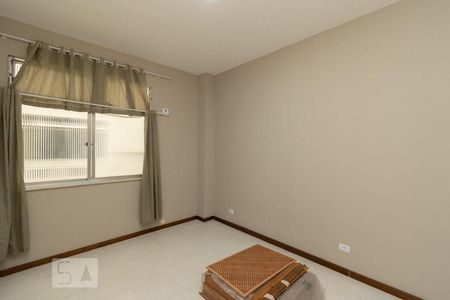 QUARTO 2 de apartamento para alugar com 2 quartos, 50m² em Icaraí, Niterói