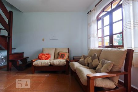 Sala de casa para alugar com 2 quartos, 102m² em Vila Anglo Brasileira, São Paulo