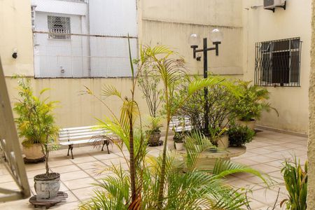 Apartamento à venda com 76m², 3 quartos e 1 vagaÁrea comum - Salão de festas