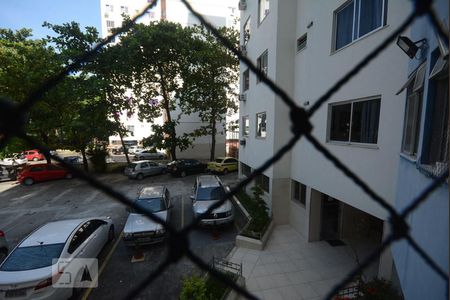 Vista Sala de apartamento para alugar com 2 quartos, 55m² em Jacarepaguá, Rio de Janeiro