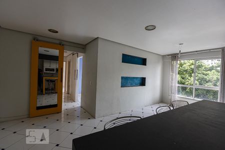 Sala de Apartamento com 2 quartos, 62m² Rio Comprido