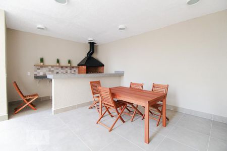 Apartamento para alugar com 44m², 2 quartos e sem vaga Apartamento para alugar com 44m², 2 quartos e sem vagaChurrasqueira